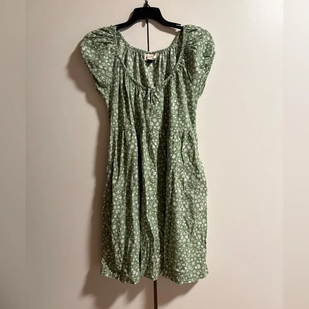 Universal Threads Green Floral Women's Dress - Picture 2 of 7